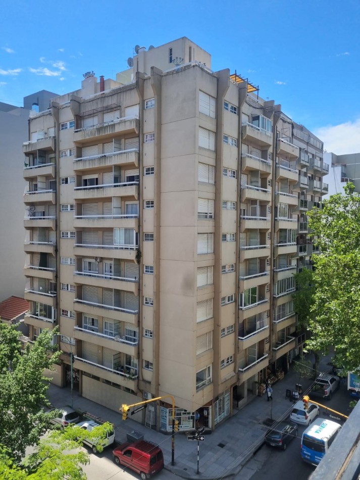 1 amb al frente con balcon Z/Aldrey