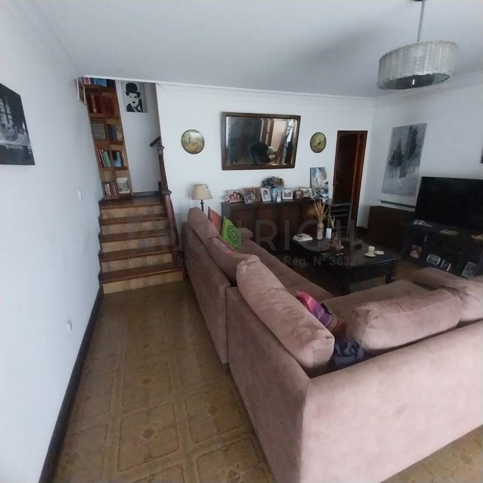 Chalet zona San Carlos