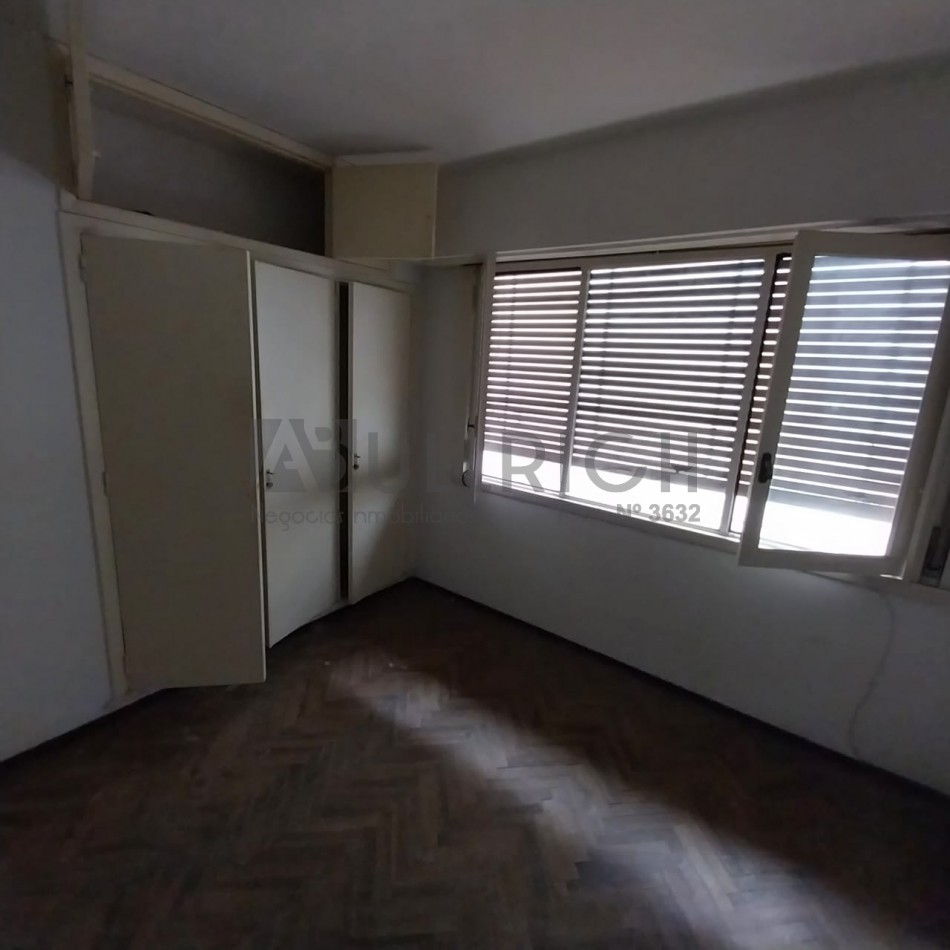 2 AMB A RECICLAR ZONA BIBLIOTECA MUNICIPAL