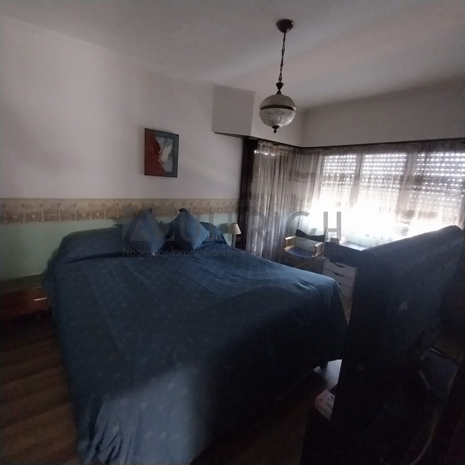 Chalet zona San Carlos