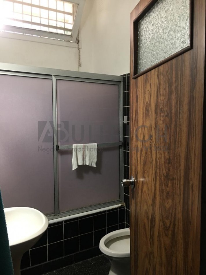 Chalet a metros de Av Luro y Champagnat