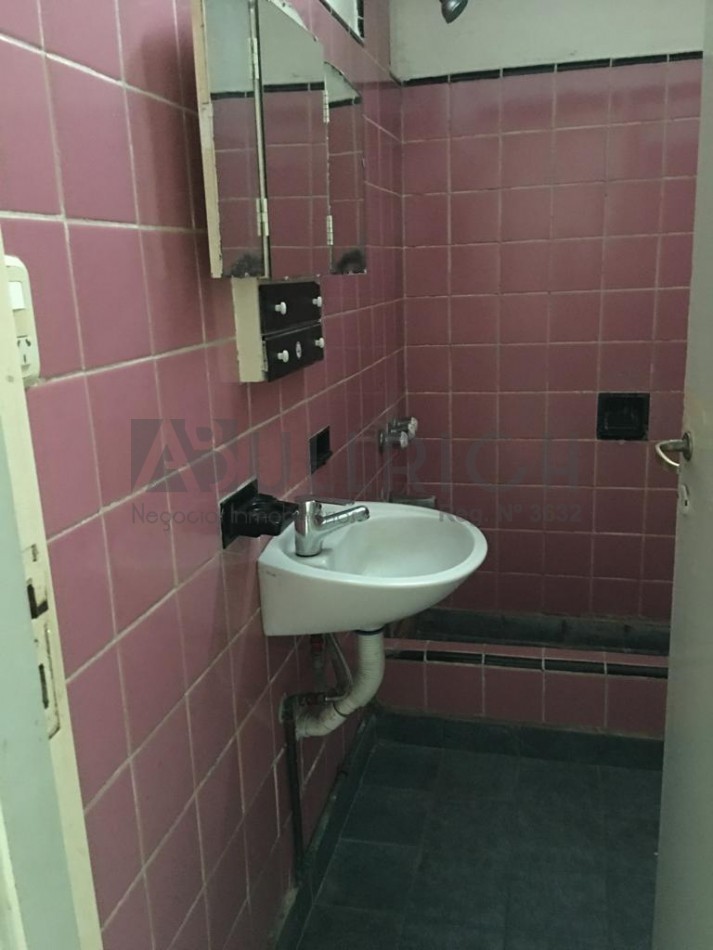 Chalet a metros de Av Luro y Champagnat