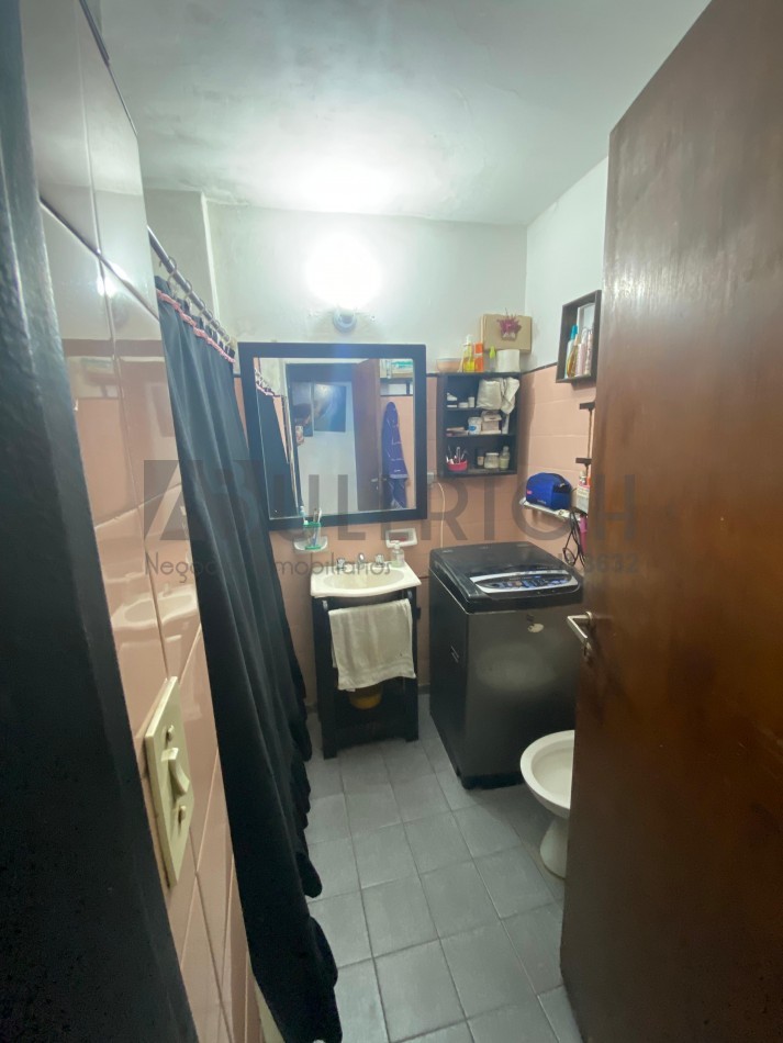 2 ambientes al frente con balcon zona Centro