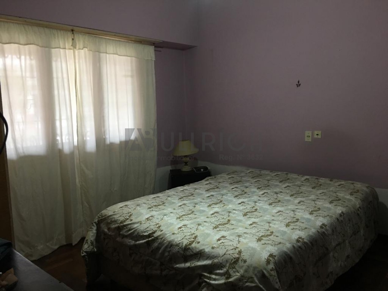 Chalet a metros de Av Luro y Champagnat