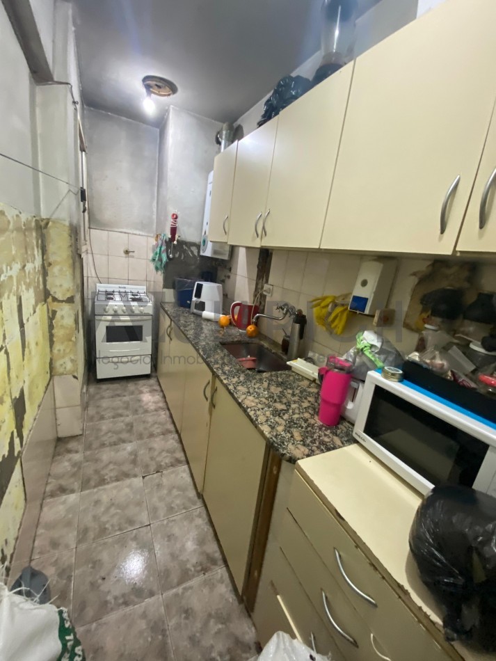 2 ambientes al frente con balcon zona Centro